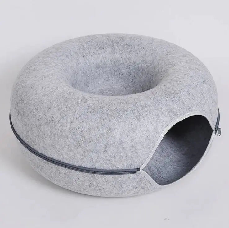 Four Seasons Available Cat Round Felt Pet Nest